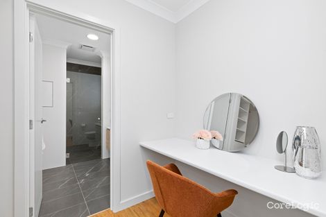 Property photo of 189 Dalmatia Avenue Edmondson Park NSW 2174