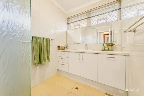 Property photo of 7 Davies Crescent Kardinya WA 6163