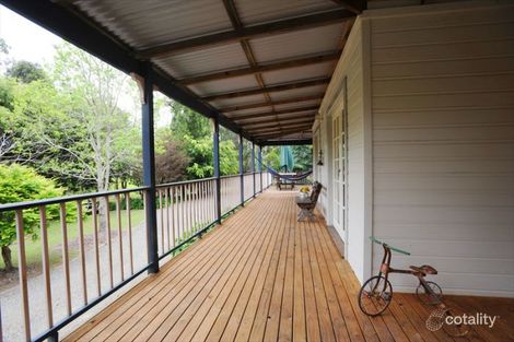 Property photo of 9 Azure Avenue Emerald Beach NSW 2456