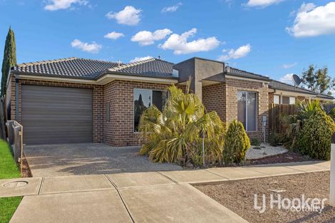 35 Kirkton Dr, Kurunjang, VIC 3337