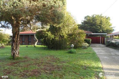 Property photo of 8 Ilford Place Thornlie WA 6108