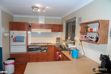 Property photo of 8 Ilford Place Thornlie WA 6108