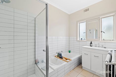 Property photo of 140 Woodhouse Grove Box Hill North VIC 3129