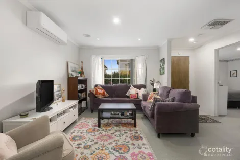 Property photo of 3/10 Chippewa Avenue Donvale VIC 3111