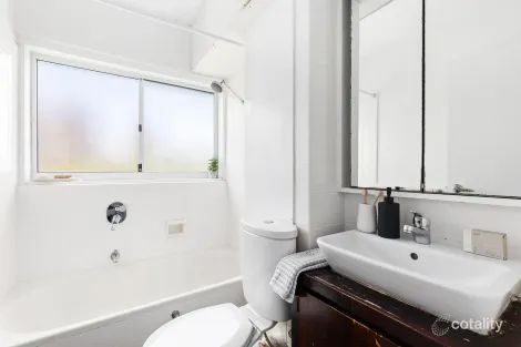 Property photo of 26/15 Wylde Street Potts Point NSW 2011