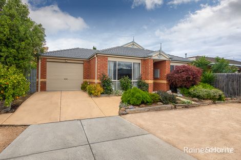 Property photo of 2 Severino Place Sunbury VIC 3429