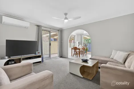 Property photo of 34 Baxter Crescent Glendenning NSW 2761