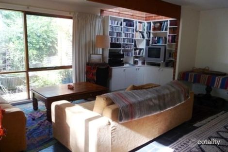 Property photo of 34 Jansz Crescent Griffith ACT 2603