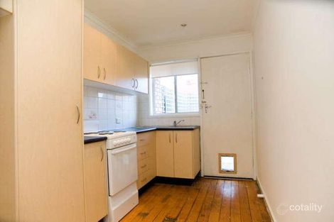 Property photo of 2/13 Crookston Road Reservoir VIC 3073