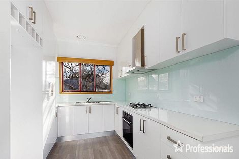 Property photo of 4 Occold Court St Albans VIC 3021
