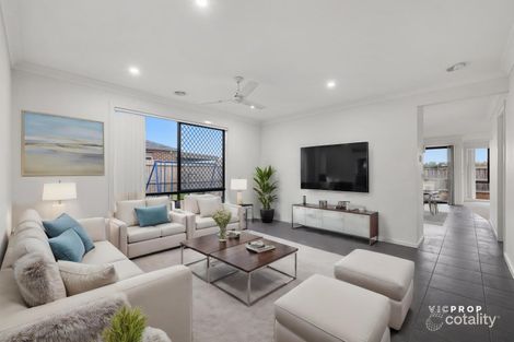 Property photo of 177 James Melrose Drive Brookfield VIC 3338