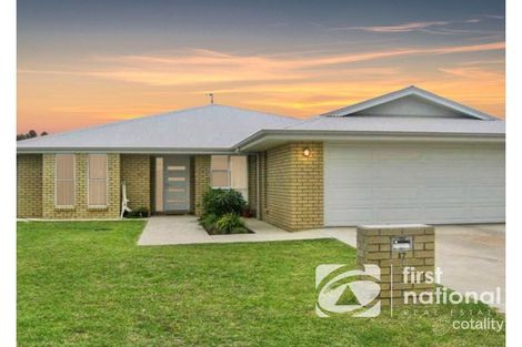 Property photo of 17 Sommerfeld Crescent Chinchilla QLD 4413