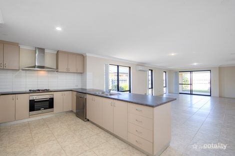 Property photo of 15 Pierre Bend Ellenbrook WA 6069