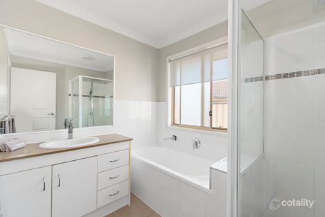 Property photo of 2/6 Cardwell Street Upper Coomera QLD 4209