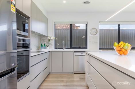 Property photo of 8 Arney Close Taylor ACT 2913