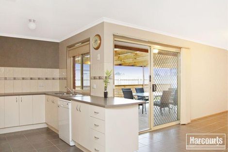 Property photo of 24 Natanya Drive Pakenham VIC 3810