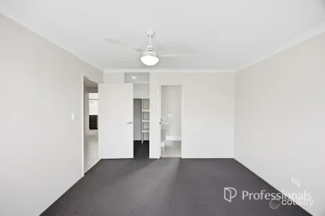 Property photo of 6/5 Break O'Day Drive Australind WA 6233