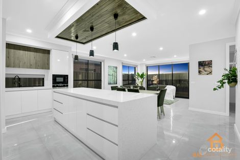 Property photo of 2 Cotter Way Truganina VIC 3029