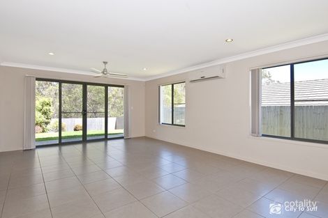 Property photo of 4 Somerset Terrace Holmview QLD 4207