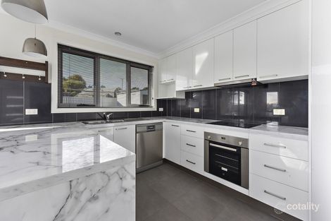 18 Eastfield Dr, Newnham, TAS 7248