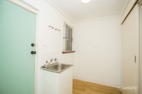 Property photo of 14 Lindy Way Camillo WA 6111