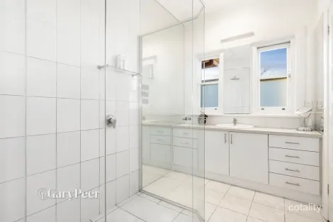 Property photo of 2/46 Denbigh Road Armadale VIC 3143