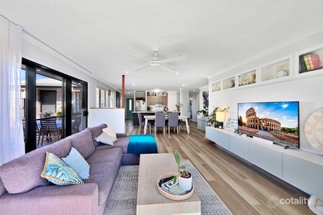Property photo of 5 Cecily Place Innes Park QLD 4670