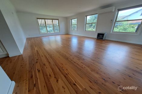 Property photo of 48 Berthong Street Young NSW 2594