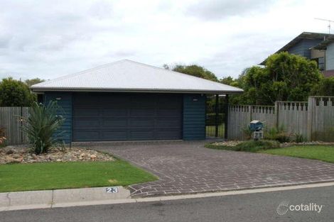 23 Moonbeam Cres, Castaways Beach, QLD 4567