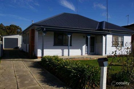 32 Yarrowee St, Sebastopol, VIC 3356