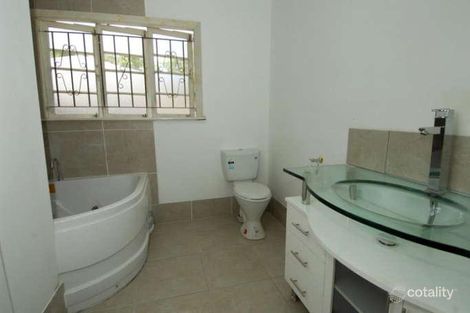 Property photo of 99 York Street Coorparoo QLD 4151