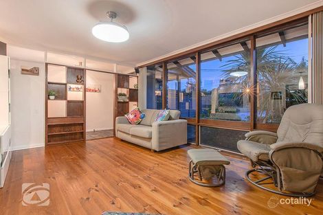 10 Cottenham Rd, Banksia Park, SA 5091