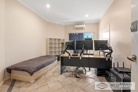 Property photo of 10 Rhodes Rise Coogee WA 6166