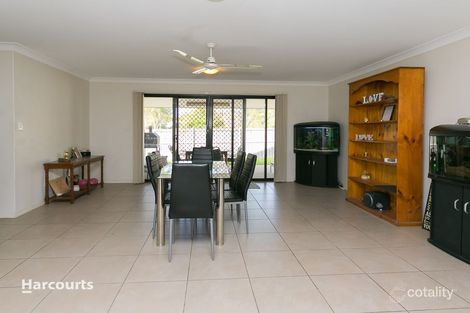Property photo of 2 Stringybark Drive Urangan QLD 4655