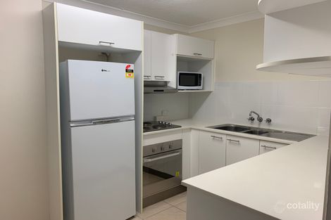 Property photo of 4/38 Duet Drive Mermaid Waters QLD 4218