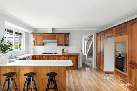 Property photo of 16 Research-Warrandyte Road Research VIC 3095