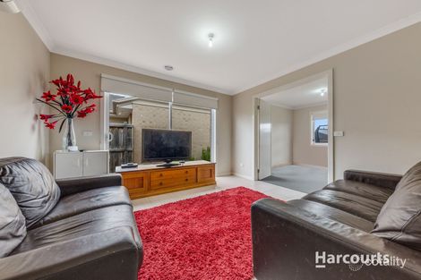 Property photo of 2 Morinda Way Doreen VIC 3754