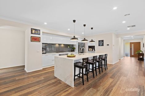 Property photo of 4 Griffiths Court Mount Waverley VIC 3149