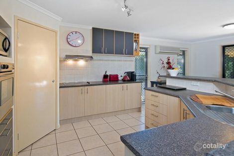 Property photo of 11 Baythorn Drive Thornlands QLD 4164
