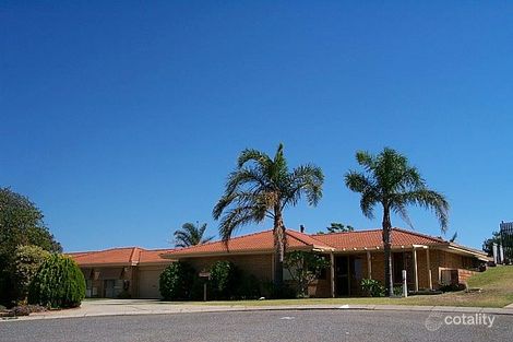 7a Jasmine Pl, Halls Head, WA 6210