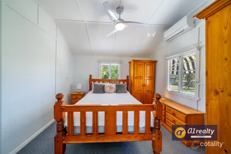 Property photo of 180 Esplanade Woodgate QLD 4660