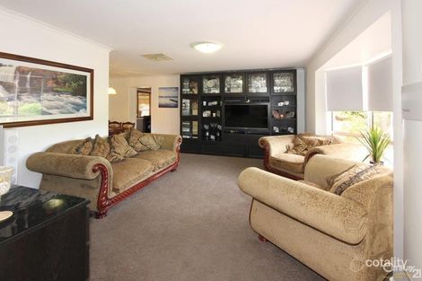 Property photo of 8 Aish Court Woodcroft SA 5162