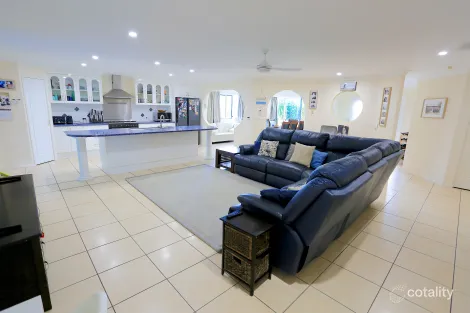 Property photo of 7 San Marino Way Zilzie QLD 4710