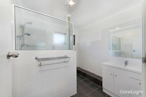 Property photo of 26 Sinclair Street Avenell Heights QLD 4670