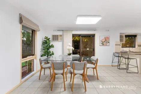 Property photo of 97 Borg Crescent Scoresby VIC 3179