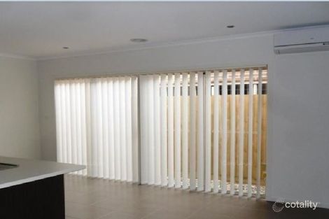 Property photo of 92B Ballan Road Werribee VIC 3030