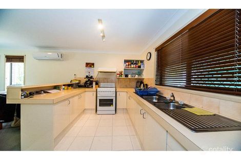 Property photo of 1/7 Vona Place Labrador QLD 4215