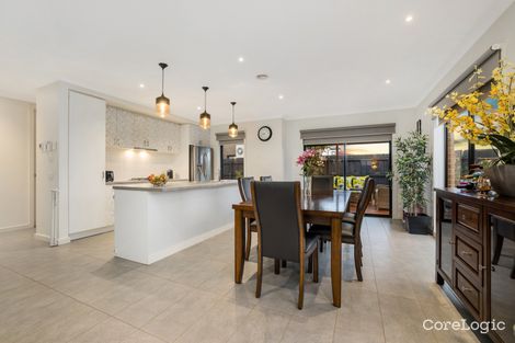 Property photo of 40 Lily Way Skye VIC 3977