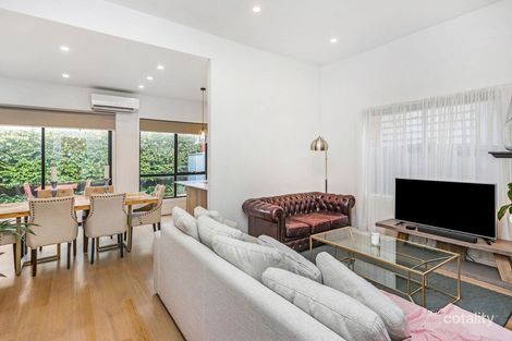 Property photo of 219 Buckley Street Seddon VIC 3011