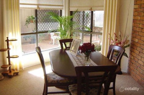 Property photo of 25 Wiemers Crescent Centenary Heights QLD 4350